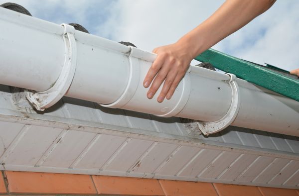 Gutter Reattachment in Iowa City