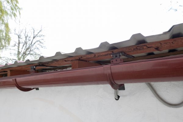 Cost of Round Gutters Installation in Iowa City